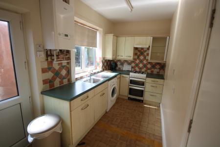 4 bedroom End of terrace house to let in Lamel Street, York, YO10
