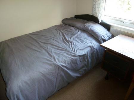 5 bedroom Semi-detached house to let in Windmill Lane, York, YO10