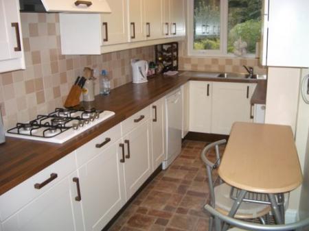 5 bedroom Semi-detached house to let in Windmill Lane, York, YO10