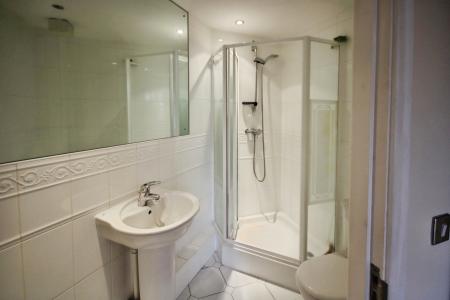 2 bedroom Flat to let in Grosvenor Terrace, Bootham, York, YO30