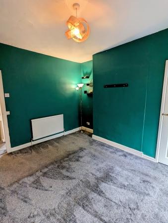 2 bedroom Terraced House to let in Evas Avenue, De La Pole Street, Hull, HU3