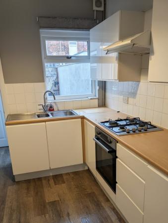 2 bedroom Terraced House to let in Evas Avenue, De La Pole Street, Hull, HU3