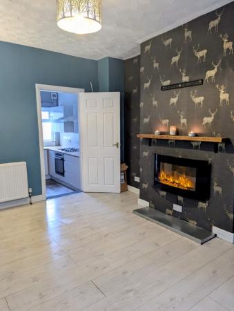 2 bedroom Terraced House to let in Evas Avenue, De La Pole Street, Hull, HU3