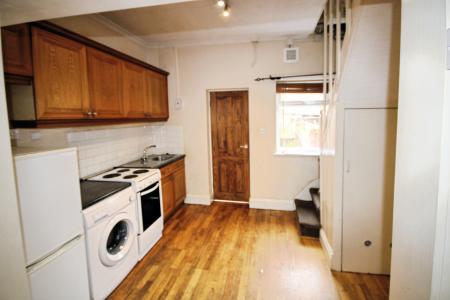 2 bedroom Terraced House to let in Stamford Street East, York, YO26