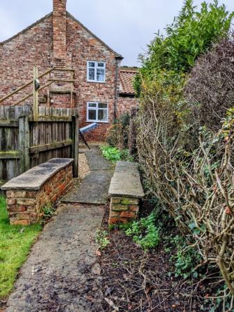 2 bedroom Cottage to let in Langwith Lane, York, YO10
