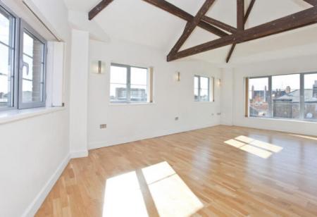 2 bedroom Flat to let in Popeshead Court, City Centre, York, YO1