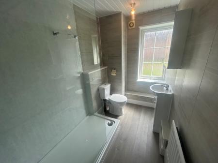 2 bedroom Flat to let in Navigation Road, City Centre, York, YO1