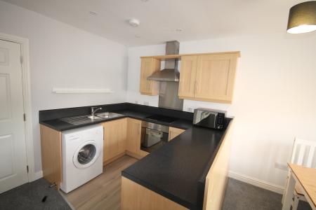 2 bedroom Flat to let in Huntington Road, Huntington, York, YO31