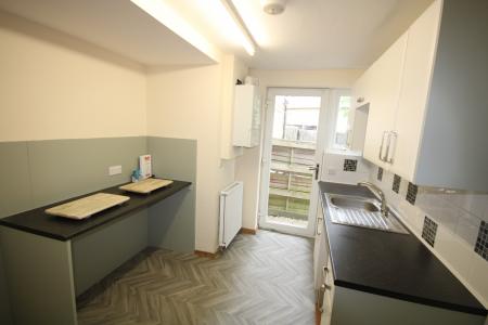2 bedroom Flat to let in Green Lane, Holgate, York, YO24