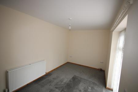 2 bedroom Flat to let in Green Lane, Holgate, York, YO24