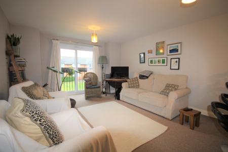 2 bedroom Flat to let in Burton Croft, Bootham, York, YO30