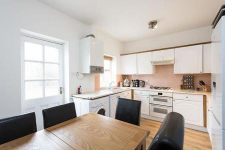 3 bedroom End of terrace house to let in Chaucer Street, York, YO10