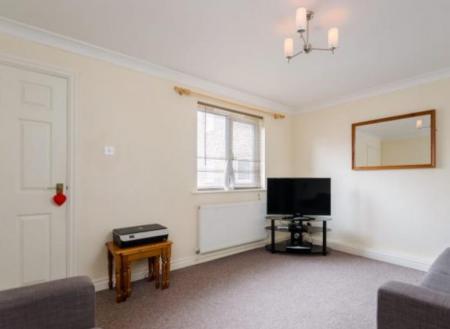 1 bedroom Flat to let in Clarence Court, York, YO31