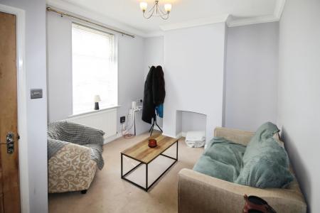 2 bedroom Terraced House to let in Arthur Street, York, YO10
