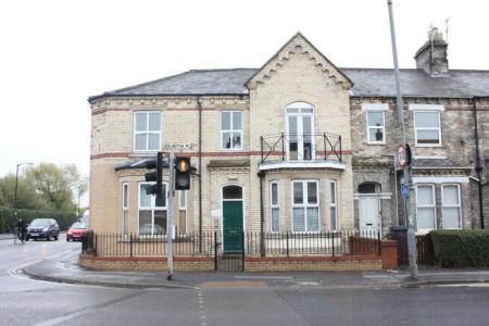 1 bedroom Flat to let in Heslington Road, Heslington, York, YO10