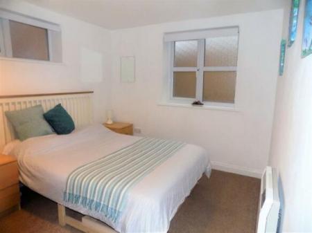 1 bedroom Flat to let in Heslington Road, Heslington, York, YO10