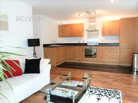 2 bedroom Flat to let in College Mews, York, YO31
