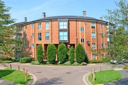 2 bedroom Flat to let in College Mews, York, YO31