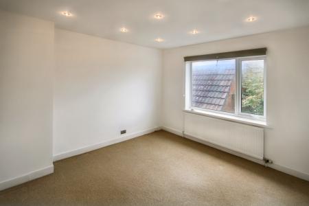 5 bedroom Detached house to let in Chantry Grove, Poppleton, York, YO26