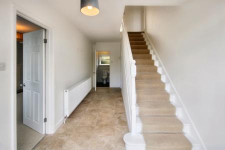 5 bedroom Detached house to let in Chantry Grove, Poppleton, York, YO26