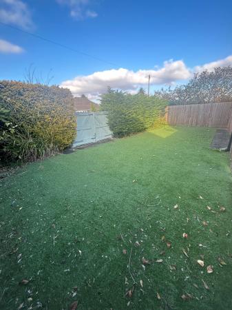 5 bedroom Detached house to let in Chantry Grove, Poppleton, York, YO26