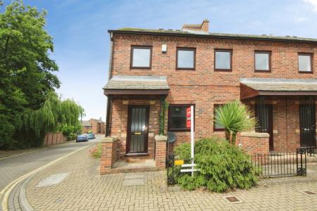 2 bedroom End of terrace house to let in Fewster Way, York, YO10