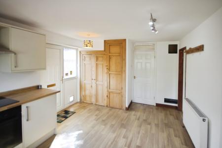 2 bedroom Bungalow to let in The Cranbrooks, Wheldrake, York, YO19