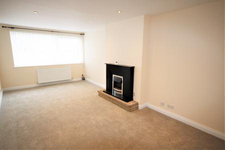 3 bedroom Bungalow to let in Corner Close, York, YO32