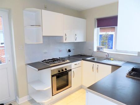3 bedroom Semi-detached house to let in Rishworth Grove, York, YO30
