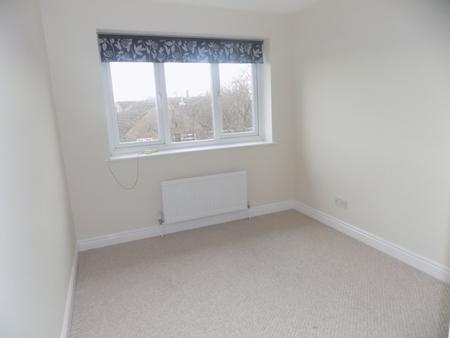 3 bedroom Semi-detached house to let in Rishworth Grove, York, YO30