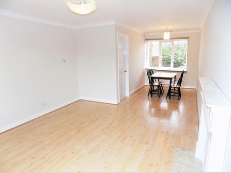 3 bedroom Semi-detached house to let in Rishworth Grove, York, YO30