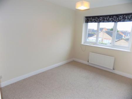 3 bedroom Semi-detached house to let in Rishworth Grove, York, YO30