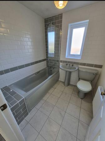 3 bedroom Semi-detached house to let in Rishworth Grove, York, YO30