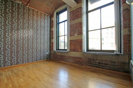 2 bedroom Flat for sale in Salts Mill Road, Shipley, Bradford, BD17