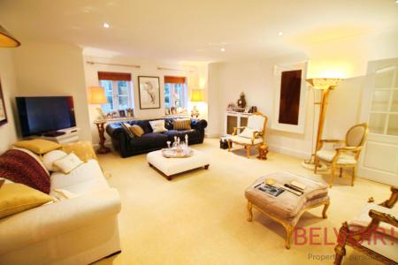 2 bedroom Apartment for sale in The Hollies, Pool In Wharfedale, Otley, Leeds, LS21