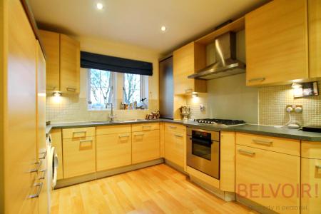2 bedroom Apartment for sale in The Hollies, Pool In Wharfedale, Otley, Leeds, LS21
