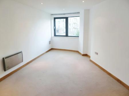 1 bedroom Flat for sale in Victoria Mills, Salts Mill Road, Shipley, Bradford, BD17