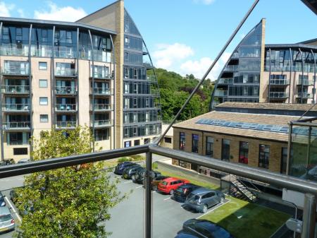 3 bedroom Flat for sale in Victoria Mills, Salts Mill Road, Shipley, Bradford, BD17