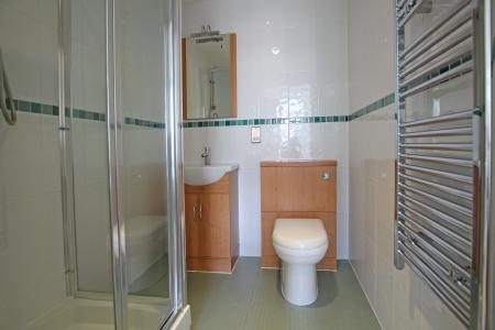 2 bedroom Flat for sale in Victoria Mills, Salts Mill Road, Shipley, Bradford, BD17