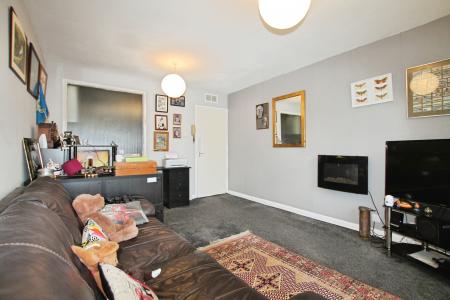 1 bedroom Flat for sale in Bradford Road, West Yorkshire, Shipley, BD18