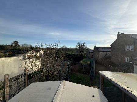 2 bedroom Terraced House for sale in Town Street, Guiseley, Leeds, LS20