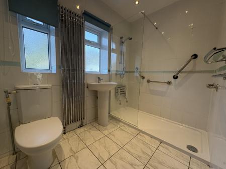 2 bedroom Terraced House for sale in Town Street, Guiseley, Leeds, LS20