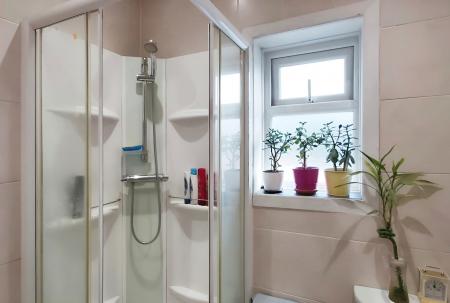 1 bedroom House share to let in Bingley Road, Saltaire, Bradford, BD18