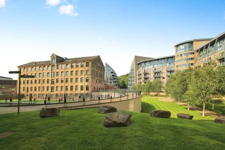 1 bedroom Flat to let in Victoria Mills, Salts Mill Road, Shipley, Bradford, BD17