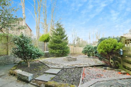 1 bedroom Studio flat to let in Mount Pleasant, Ilkley, LS29