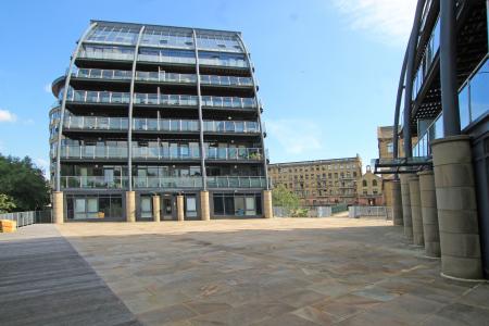 1 bedroom Flat for sale in Victoria Mills, Salts Mill Road, Shipley, Bradford, BD17