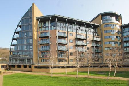 Salts Mill Road, Shipley, Bradford, BD17