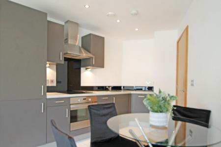 1 bedroom Flat to let in Salts Mill Road, Shipley, Bradford, BD17