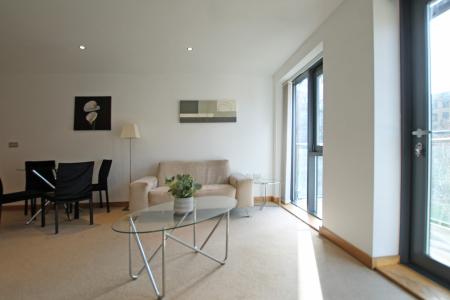 1 bedroom Flat to let in Salts Mill Road, Shipley, Bradford, BD17