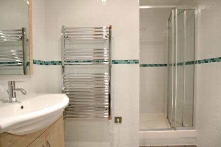 2 bedroom Flat to let in Victoria Mills, Salts Mill Road, Shipley, Bradford, BD17